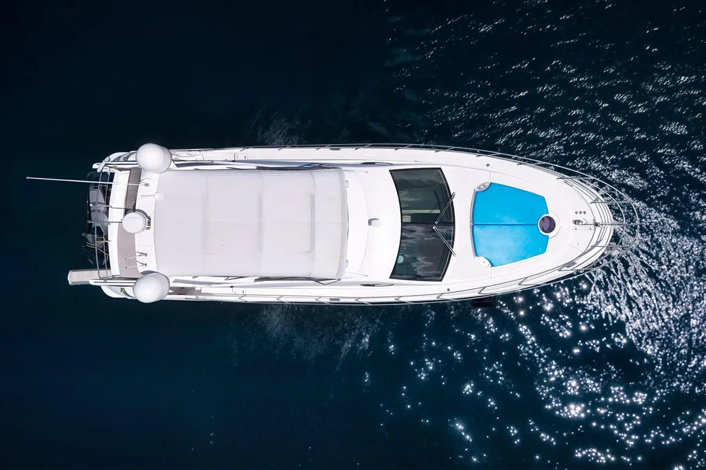 Yacht Photo 40